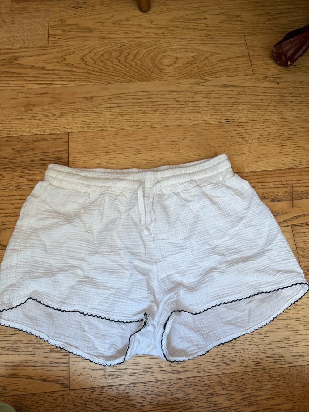 White Linen Shorts with Black Trim